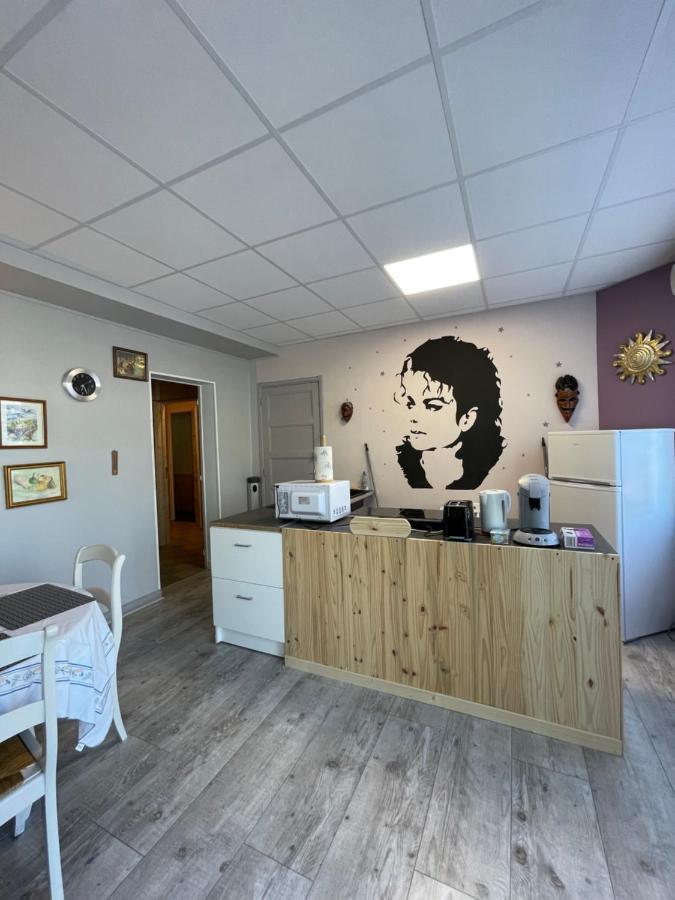 Chez Leandre Apartment Vitry-le-Francois Bagian luar foto